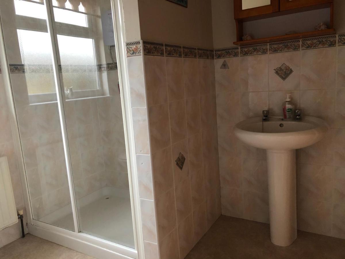 Moneydarragh Cottage With Uninterrupted Mountain And Sea Views- Hot Tub Available For Hire Annalong エクステリア 写真