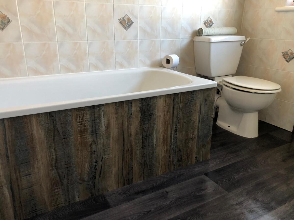 Moneydarragh Cottage With Uninterrupted Mountain And Sea Views- Hot Tub Available For Hire Annalong エクステリア 写真